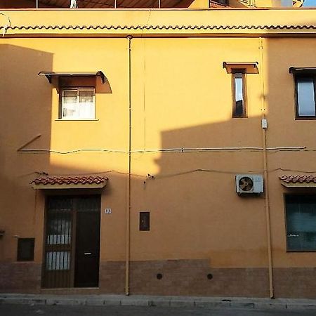 Casa Vacanza Trappeto Palermo 2 Apartment Luaran gambar