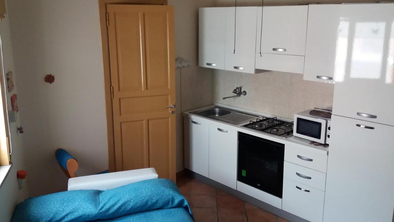 Casa Vacanza Trappeto Palermo 2 Apartment Luaran gambar