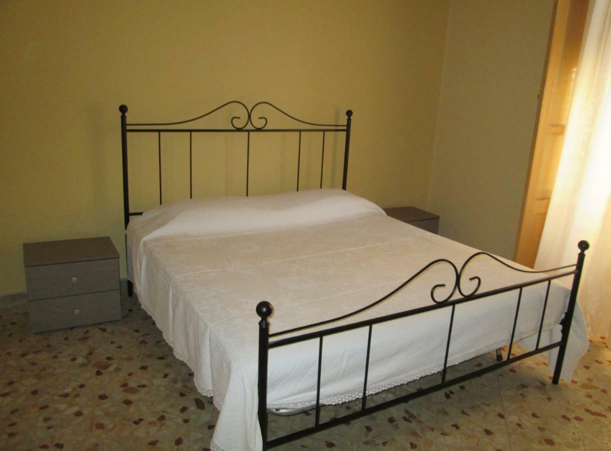 Casa Vacanza Trappeto Palermo 2 Apartment Luaran gambar